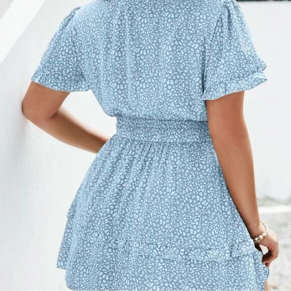 Plus Size Ditsy Floral Print Frill Trim Shirred A Line Dress - Picture 2 of 11